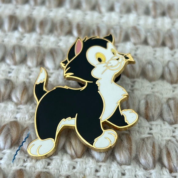 Sold - Picture 2 of 6